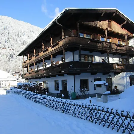 Apart Tuxertal-2